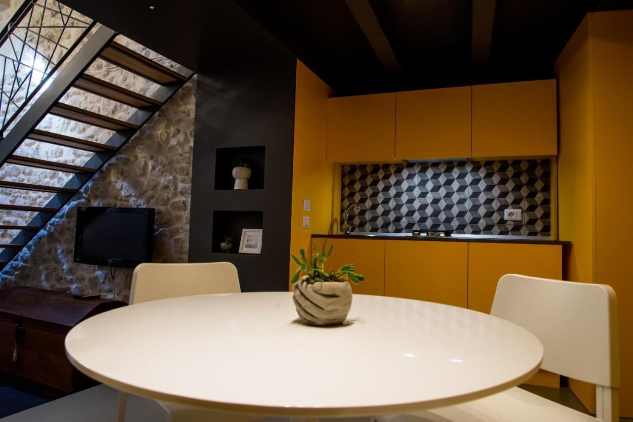 Il Piccolo Loft Holiday Home Palazzolo Acreide Luaran gambar